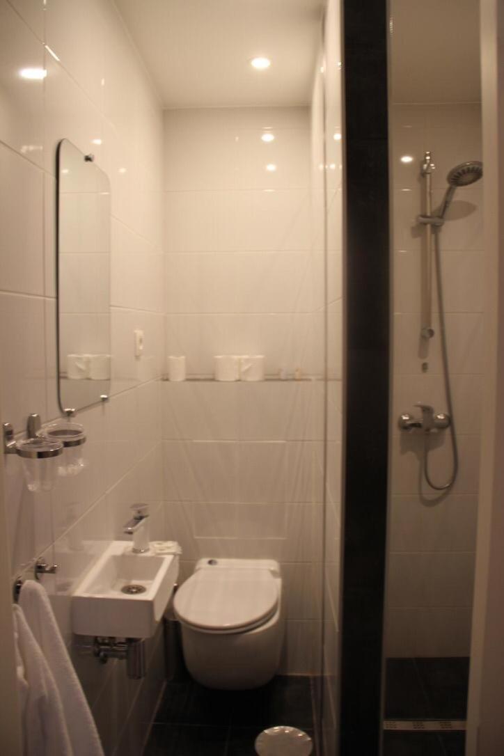 Hotel Frederiksborg Koekelberg Экстерьер фото